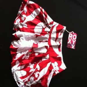 Cute Roxy skirt SOLD as bundle