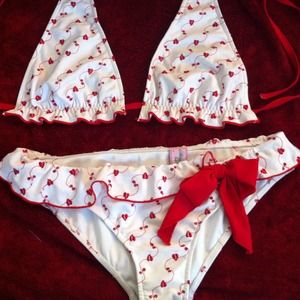 🚫Hold🚫Skinny Dip- 2 piece bathing suite