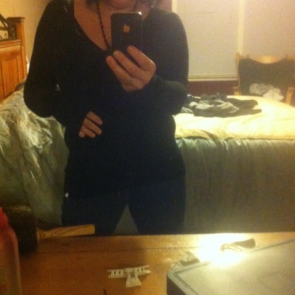 😱😱Bundled 🙋❤️ - Picture 3 of 4