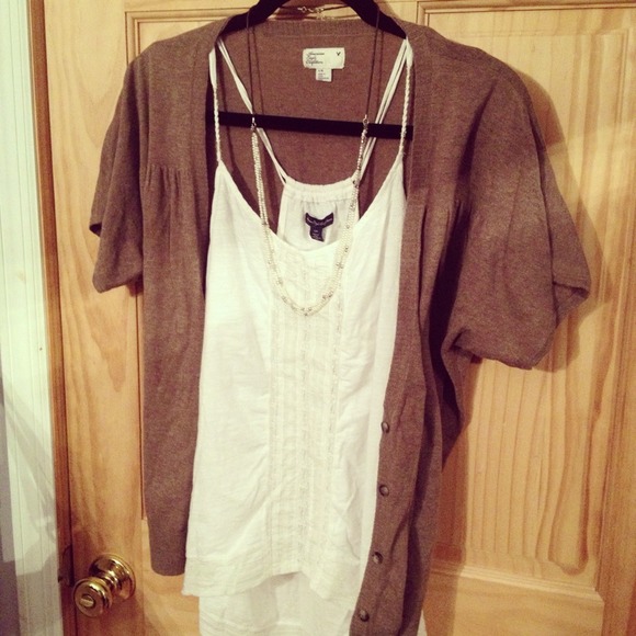 American Eagle Outfitters Sweaters - ❌❌❌SOLD❌❌❌