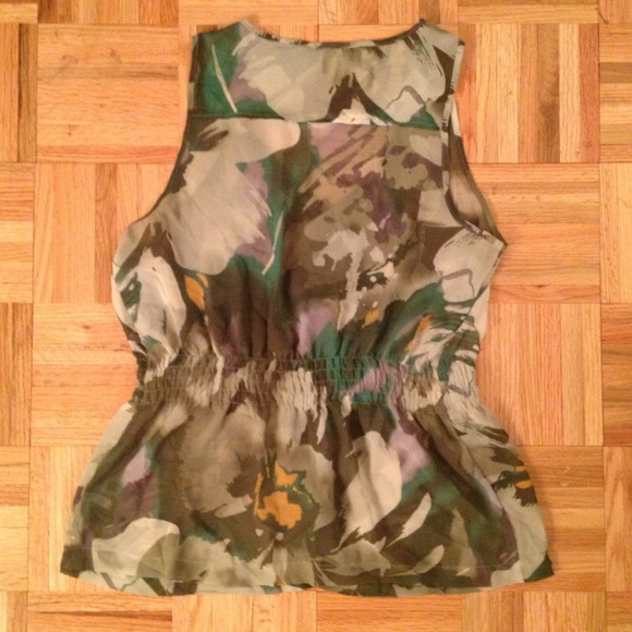 Sheer top - Picture 4 of 4