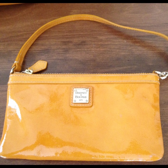 SOLD - Dooney & Bourke small patent leather purse