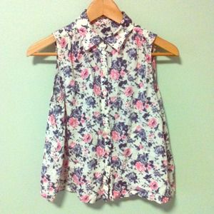 Floral button-up tank