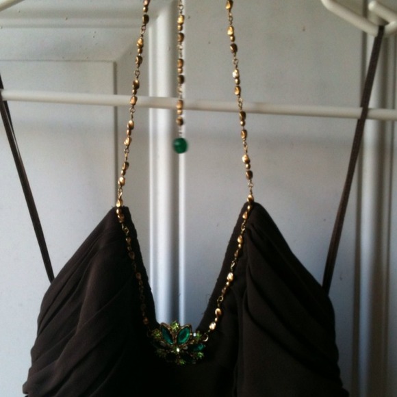 Express dress - Picture 2 of 3