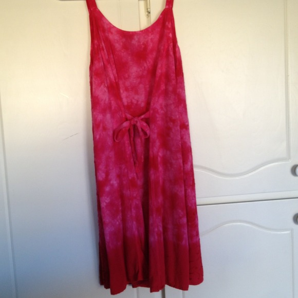Casual dress by SIMI. Ties in the back.