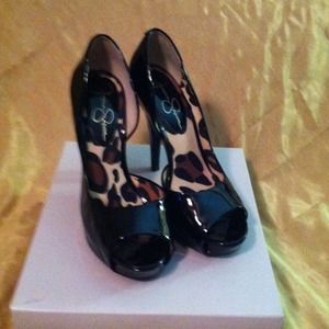 Black Patent Leather Peep toes