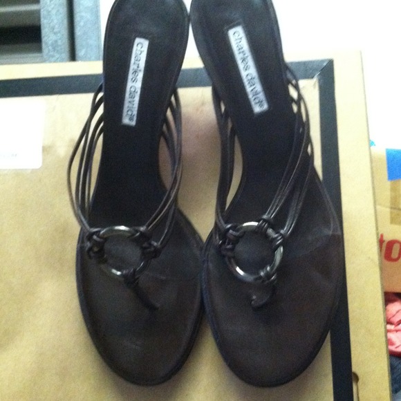 Charles David  shoes - Picture 1 of 3