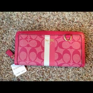 Coach pink wallet