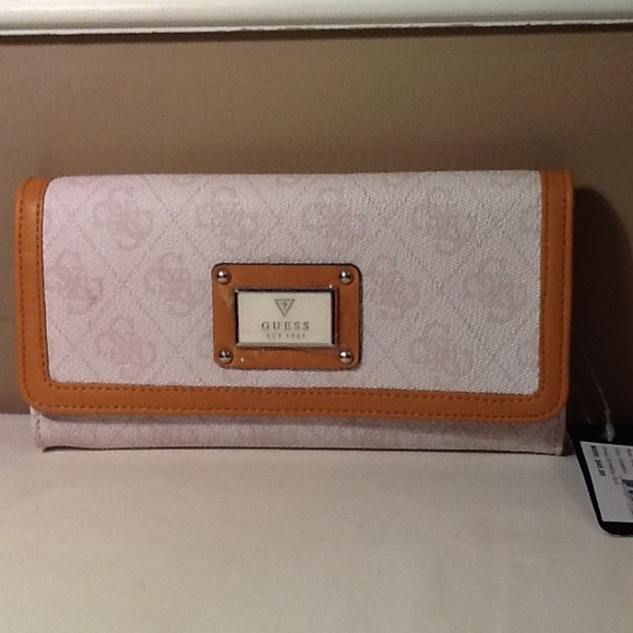 Guess Wallet