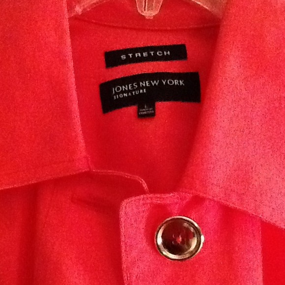 SOLD-Pink jacket - Picture 2 of 2