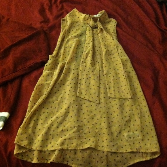 FOREVER 21 - Picture 2 of 3