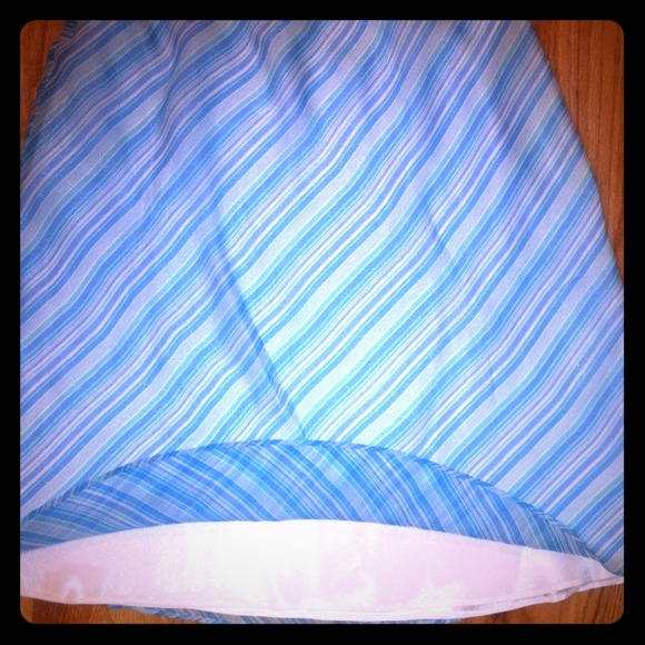 **Reduced**LOFT Ann Taylor 100% silk skirt 2P - Picture 1 of 1