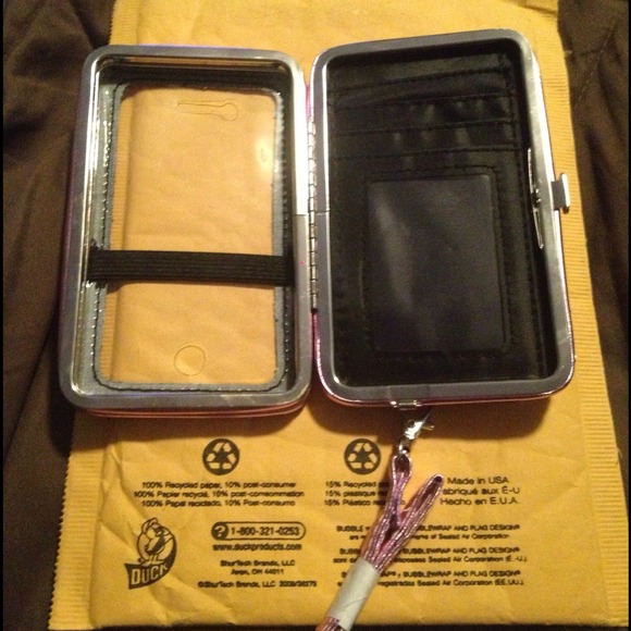 ❌SOLD❌iPhone 3-4s holder/ wrist wallet, sparkly. - Picture 3 of 3