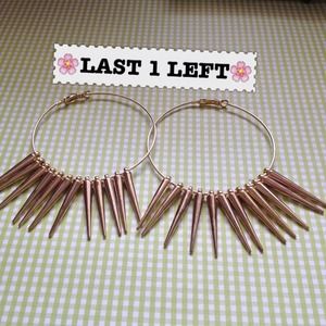 Accessories - 🔱NEW🔱 gold spike earrings Accessories - 🔱NEW🔱 gold spike earrings