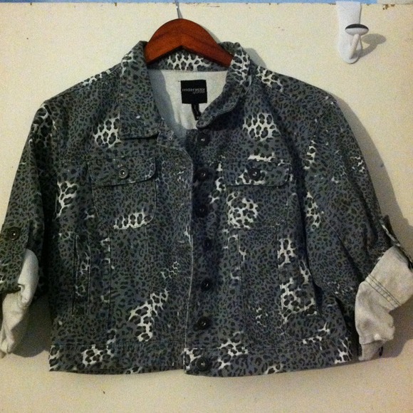 💢💢SOLD💢💢Jean jacket
