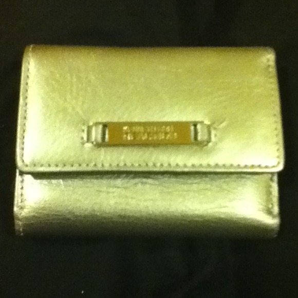 Kenneth Cole Reaction wallet