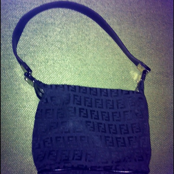 GENUINE FENDI SMALL PURSE