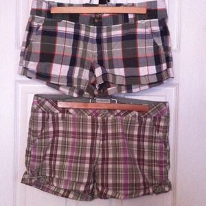 2 pairs of Aeropostale shorts!!