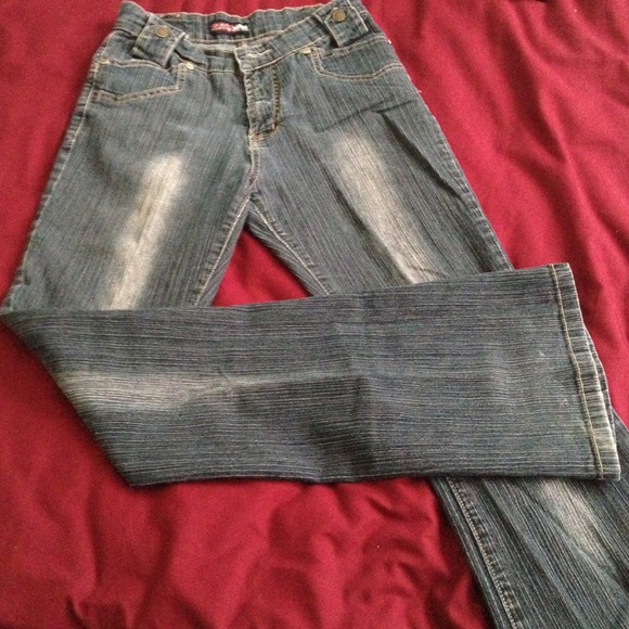 Jeans - Picture 2 of 4