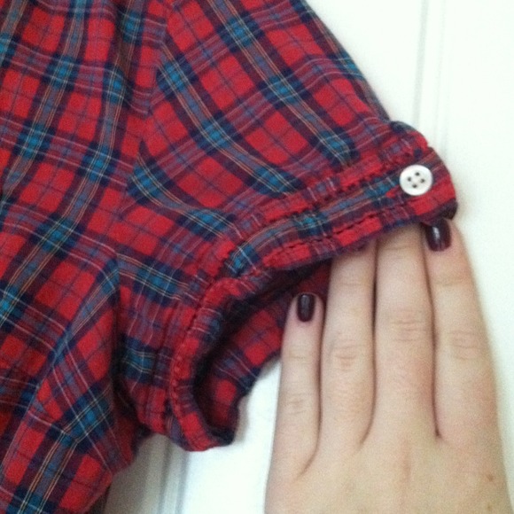Plaid button down top - Picture 4 of 4