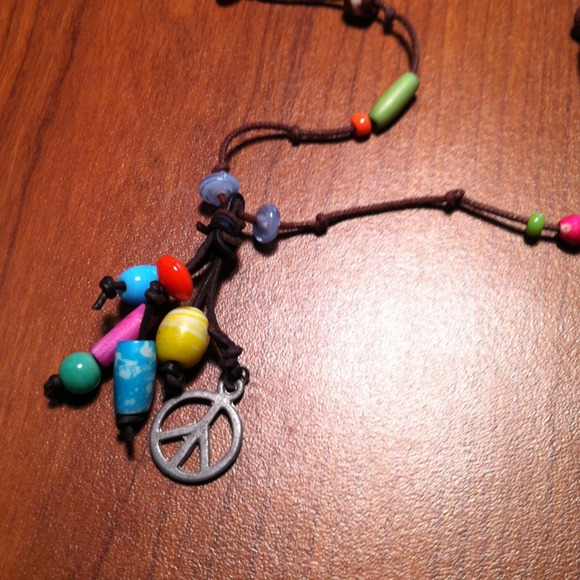Colorful necklace - Picture 2 of 4