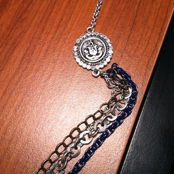 Necklace - Picture 3 of 4