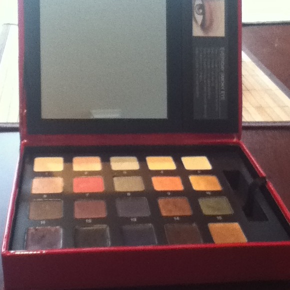 Smashbox Click You're It Palette - Picture 2 of 3