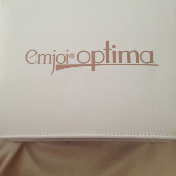 Emjoi optima