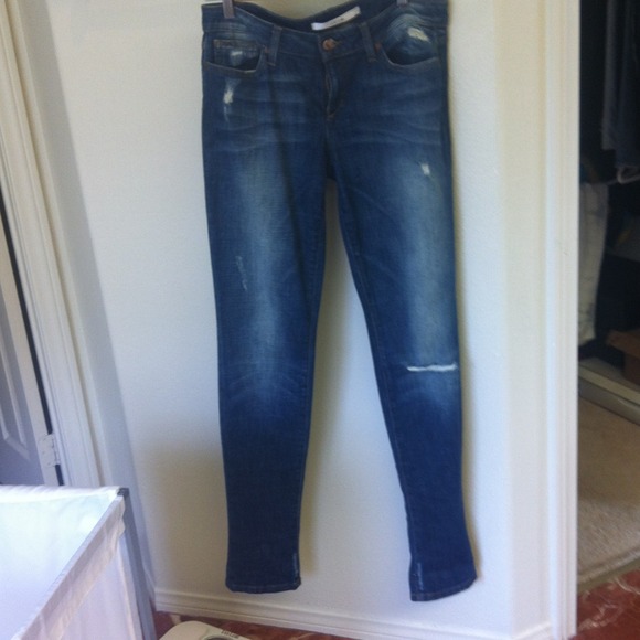Bundle authentic Joe's and guess jeans