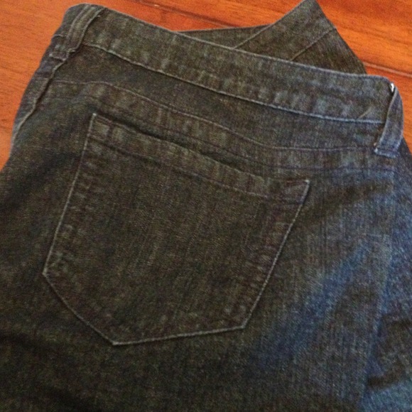 Jean Bermuda shorts! - Picture 3 of 3