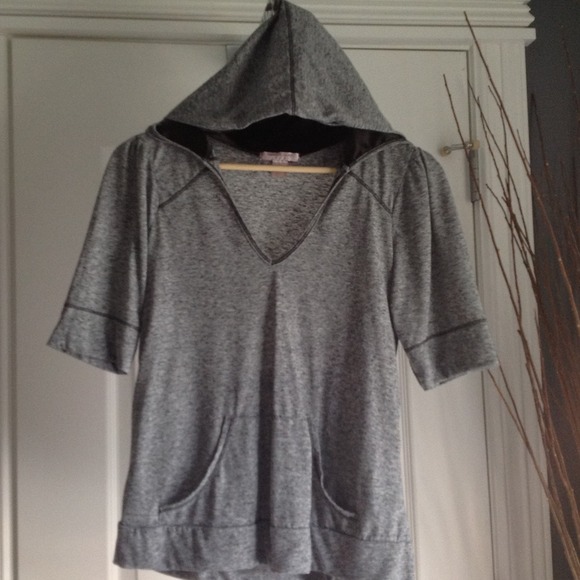 -- RESERVED -- Romeo & Juliet Couture Hood