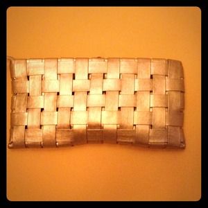 Silver clutch