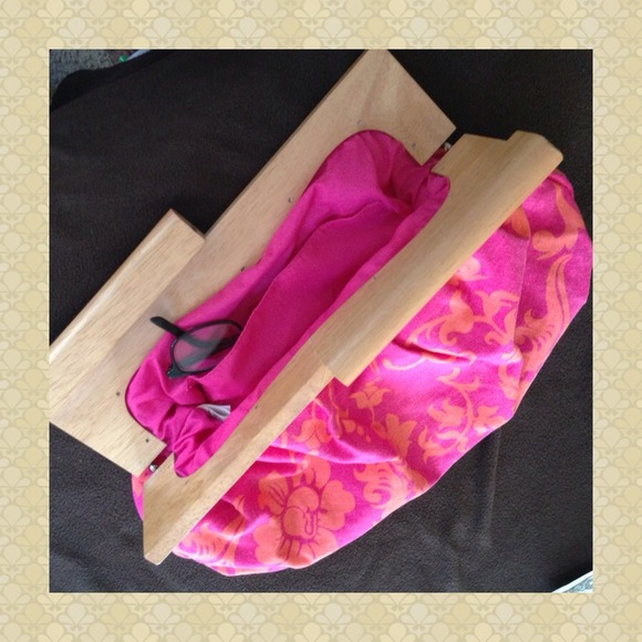 Wooden Handled Canvas Clutch 🐝 - Picture 2 of 3