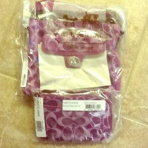 Coach Handbags - 🎅SOLD!🎅New Coach Sig Sateen Swing pack - Plum Coach Handbags - 🎅SOLD!🎅New Coach Sig Sateen Swing pack - Plum