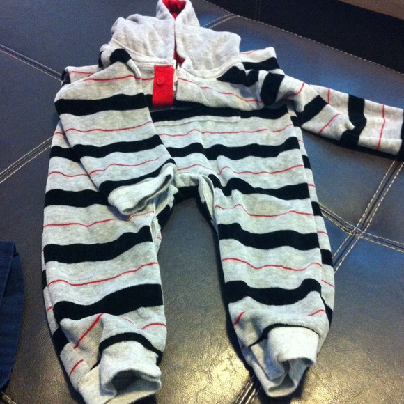 Velour baby boy hooded onesie