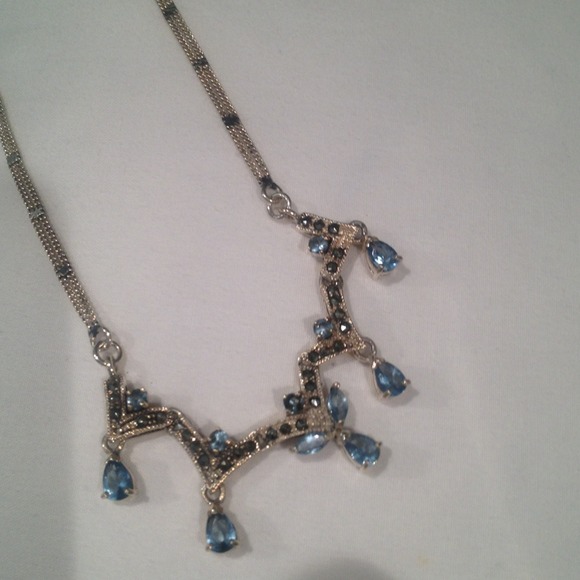 💜SOLD💜Sterling Blue Topaz Necklace Earring set