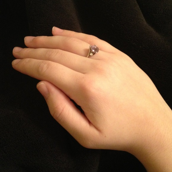 🔴SOLD!!!🔴Amethyst and diamond ring - Picture 2 of 2