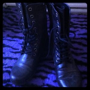 Cathy Jean combat boots