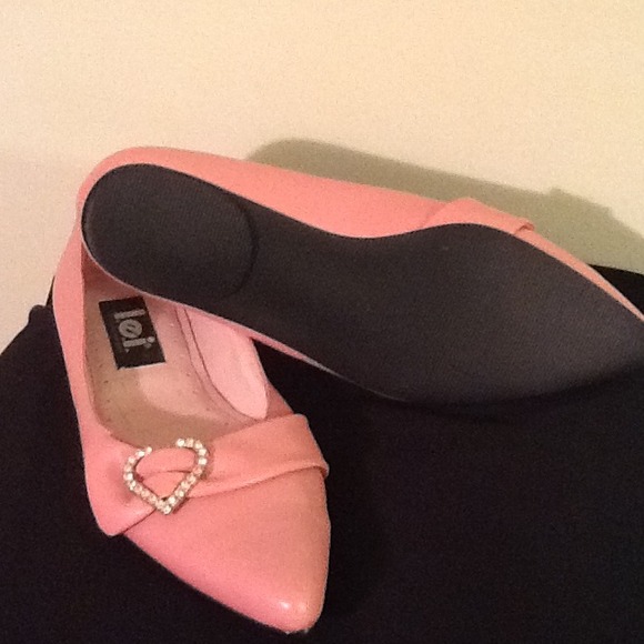 Reserve for fanciface Lei flats