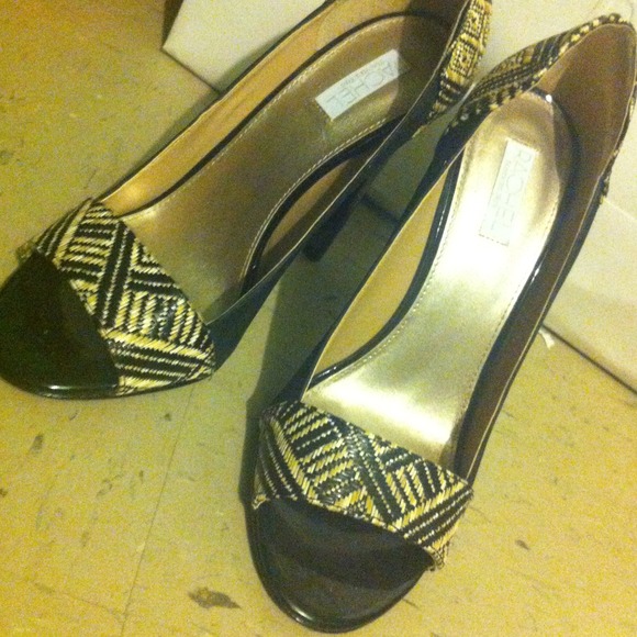 Black Aztec Print RACHEL ROY - Picture 3 of 3