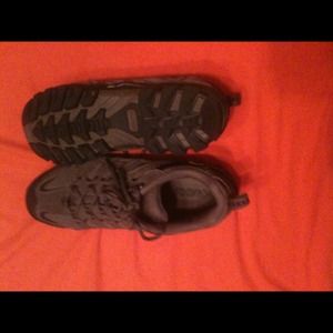 Nevados Shoes - Nevados hiking style shoes Nevados Shoes - Nevados hiking style shoes