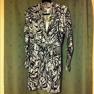 ✨Reduced again!✨ BCBG Black and White Dress - BNWT