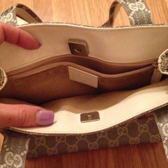 Authentic Gucci bag - Picture 2 of 3