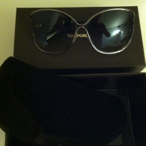 TOM FORD SUNGLASSES