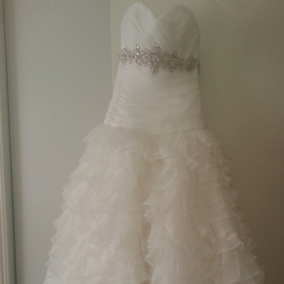 ❌SOLD❌Impression Bridal Wedding Dress - Picture 2 of 4