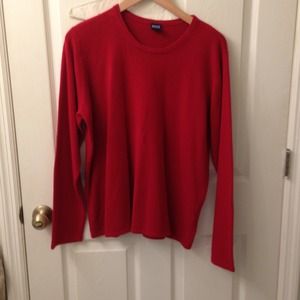 Bundle for @robin045-3 sweaters