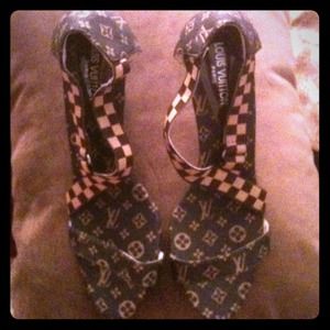 🌼HOLD for @valencia40🌼bundling 2 items