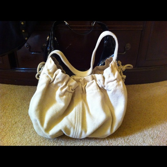Purses - Picture 2 of 4