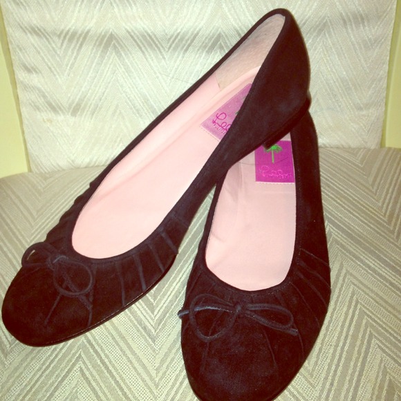 Lily Pulitzer black flats. RESERVED for rokerita79