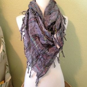 Urban Outfitters Light scarf